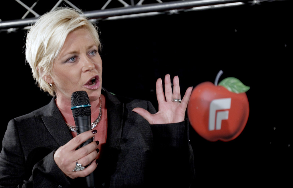 ap foto : stian lysberg solum : file - in this monday, sept. 14, 2009 file photo norway's progress party leader siv jensen is seen in downtown oslo, during the norwegian general elections. the leader of norway's right-wing progress party calls former member anders behring breivik's anti-muslim views perversely unique and not in any way linked to her party. jensen told ap on tuesday aug. 2, 2011 he kept a low profile and never revealed his murderous plans: it was impossible for us to forsee at the time. he obviously changed in recent years without anyone knowing.  she resents being linked to breivik's views, noting he condems all political parties in norway, mine included, because he feels that we are all responsible for what he feels is the wrong development of norway and europe. (ap photo/stian lysberg solum, scanpix norway)   norway out / scanpix code: 436 monday, sept. 14, 2009 file photo -- norway ou norway-rightwing leade automatarkiverad