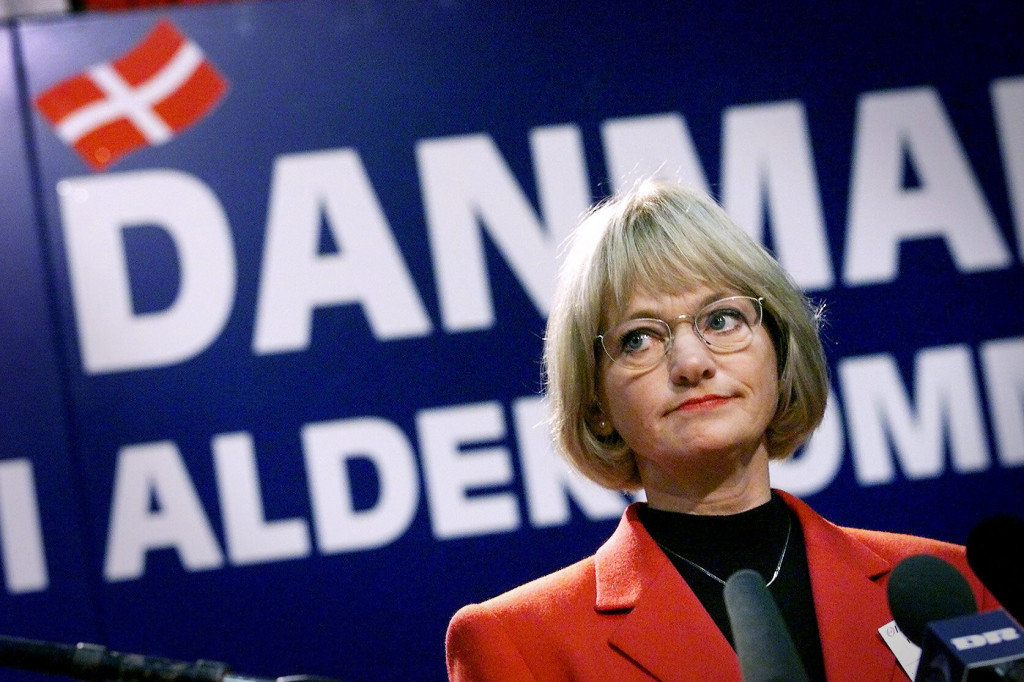 foto : morten langkilde : file - in this oct. 2, 1999 file photo pia kjaersgaard of the danish people's party, talks during a party congress in vissenbjerg, denmark. danish people's party founder and undisputed leader for 17 years, pia kjaersgaard, annonced wedensday aug. 8. 2012 that she is retiring as the leader of the party at the age of 65 years. (ap photo/polfoto/morten langkilde, file) denmark out